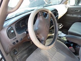 2002 Toyota Tundra SR5 White Extended Cab 4.7L AT 2WD #Z22136